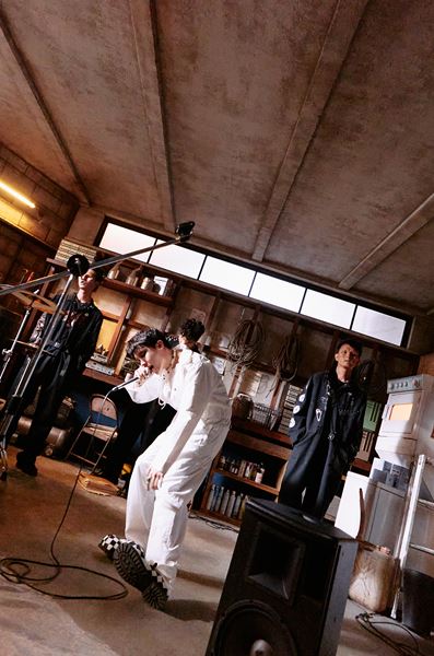 /shared/materials/bfeabcfc-edd2-439d-8335-d4396bc10a1c/thumbnail