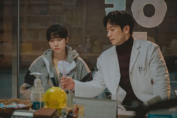 (C)2023 TWOMEN FILM ALL RIGHTS RESERVED.