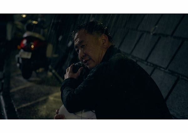 (C)「近くて遠い親子」製作委員会