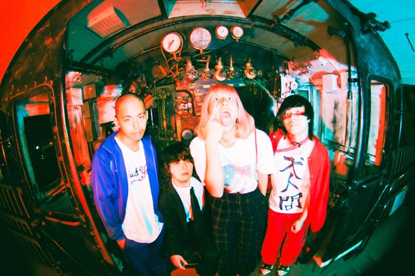 ZIONの1stアルバムは11曲入り、北海道の“道の駅”とWebで限定販売