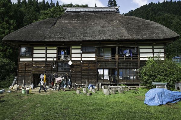 (C)ポレポレタイムス社