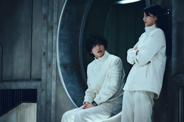 (C)2027「リバイアサン」製作委員会 (C)黒井白/AC Media