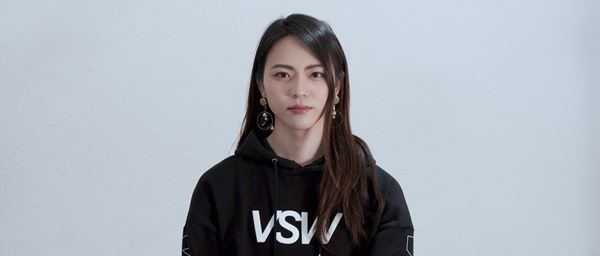 (C)2021「息子のままで、女子になる」