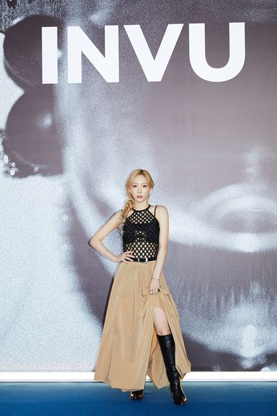 少女時代テヨン、韓国3rdアルバム『INVU』オンラインサイン会含む