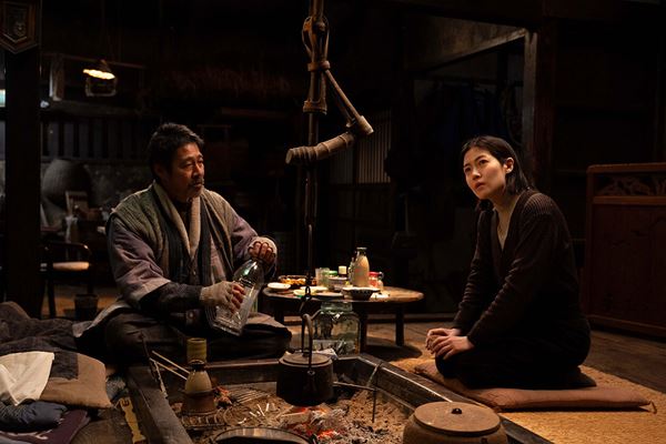 (C)2025『旅と日々』製作委員会