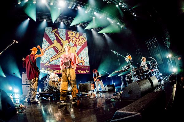 値下げ⭕️ いれいす銀テープ 2024年夏ツアー ぴあアリーナ公演 畳み