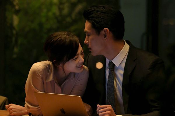 (C)2019 FILM DOROTHY All Rights Reserved.