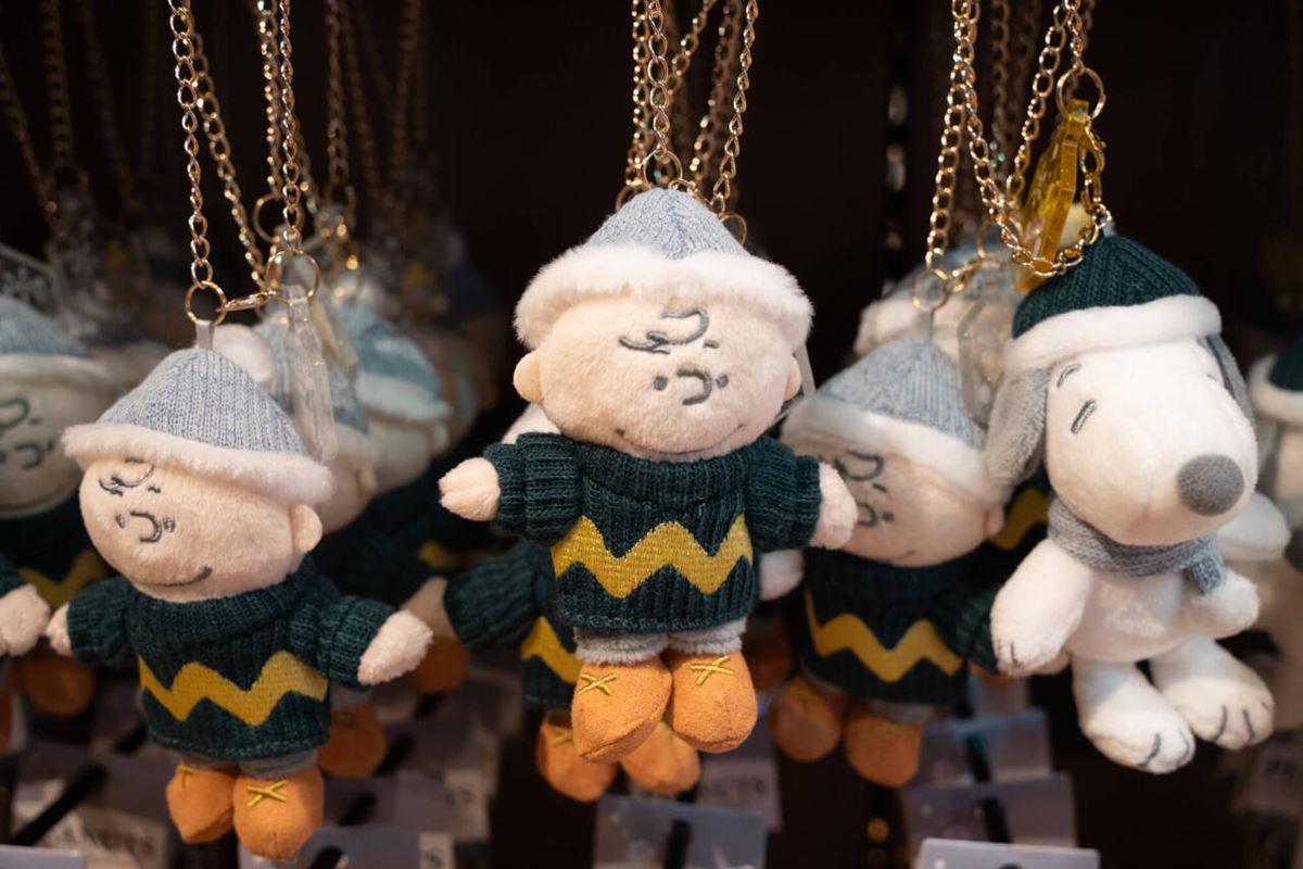 USJ】激かわ“雪だるまスヌーピー”も♪「もこもこ防寒冬グッズ」を一挙