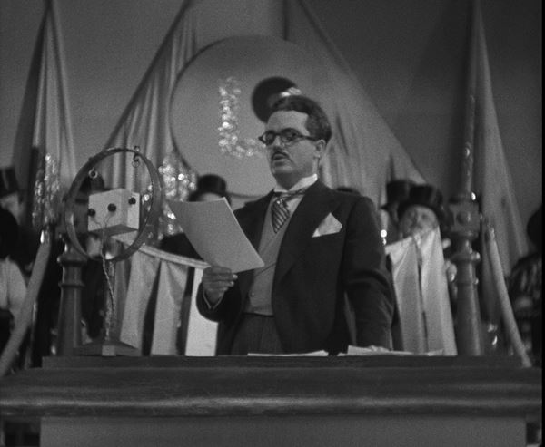 (C)1931 - TF1 INTERNATIONAL - SOCIETE DES FILMS