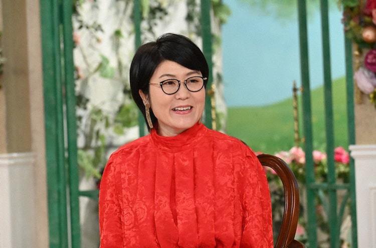 光浦靖子「徹子の部屋」で悩み相談、黒柳徹子を題材にした手芸作品も - ぴあエンタメ情報