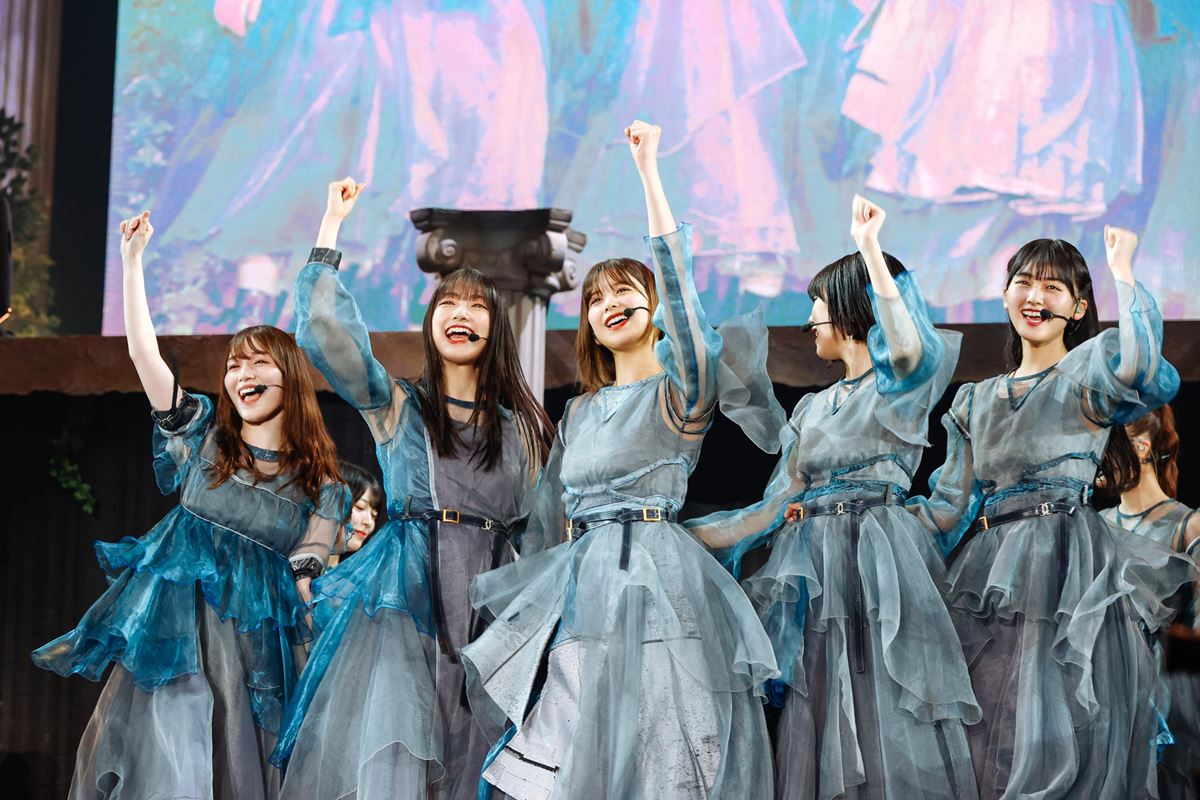 櫻坂46渡邉理佐が7年のアイドル人生に幕、笑顔と涙に包まれた卒業コンサートのオフィシャルレポート到着 の画像・写真 ぴあ音楽