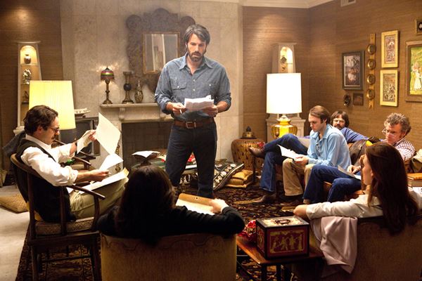 (C)2012 WARNER BROS. ENTERTAINMENT INC.