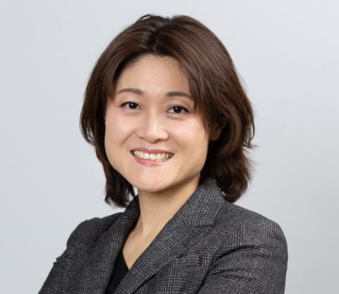 東野篤子