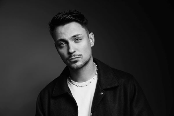 /shared/materials/d1f56b22-cc21-41c4-9b2b-d413a872e89f/thumbnail