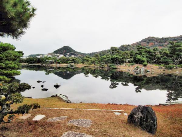 提供：名勝庭園 養翠園