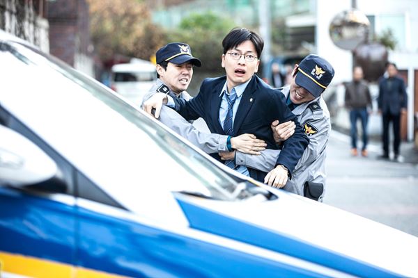 (C)2019 EASTDREAMSYNOPEX CO., LTD. & LOTTE ENTERTAINMENT All Rights Reserved.