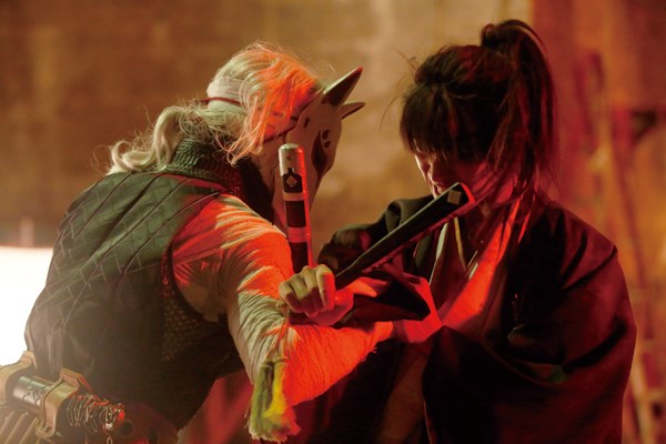 (C)2018映画「曇天に笑う」製作委員会　(C)唐々煙／マッグガーデン