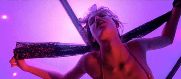 (C)2010 FIDELITE FILMS ? WILD BUNCH ? LES FILM DE LA ZONE - ESSENTIAL FILMPRODUKTION ? BIM DISTRIBUZIONE ? BUF COMPAGNIE