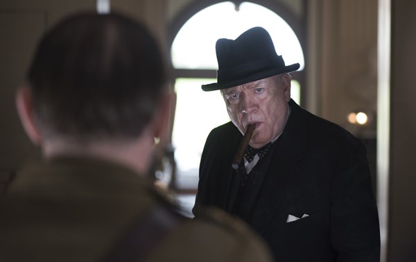 (C)SALON CHURCHILL LIMITED 2016