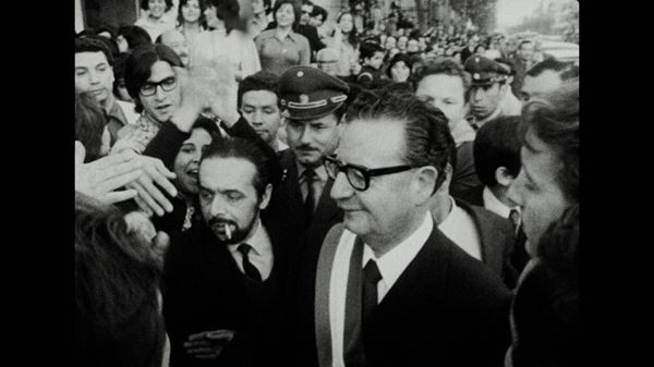 (C)1972 Patricio Guzman／2K restoration and digitization with the support of the CNC (French National Centre of Cinema)