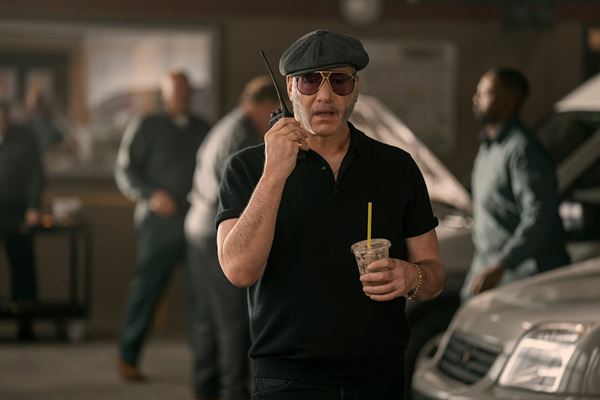 (C)Amazon Content Services LLC