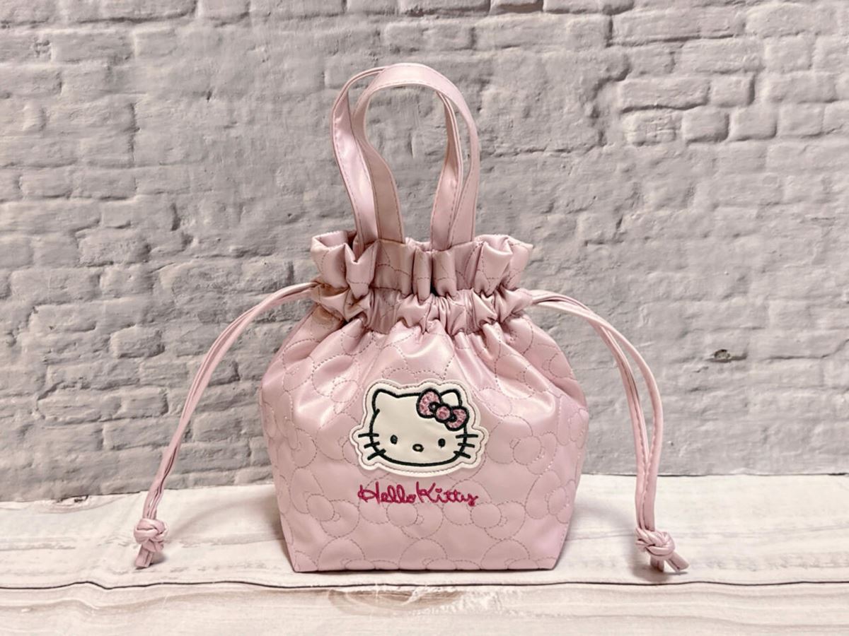 3COINS】ハローキティ×スリコ新作コラボが最高にかわいい！“即買い実用