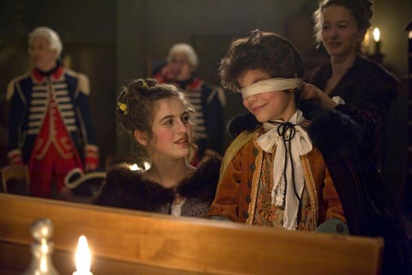 (C) copyright 2010 Les Films Alyne