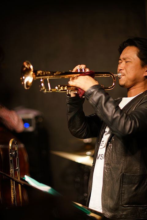 [jazz] "広瀬未来 Countdown Live" ￥5800 広瀬未来(tp) 岡崎好朗(tp) 土井徳浩(as) 吉本章紘(ts) 高橋知道(ts) 宮木謙介(bs) 中路英明(tb)西村健司(tb) 熊谷泰昌(pf) 坂崎拓也(b) 山田玲(ds) ゲスト：CHAKA(vo)