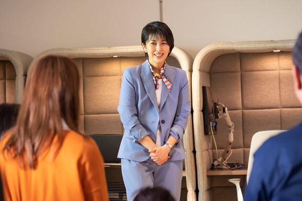 /shared/materials/de1a00bf-afaa-469b-80d1-85eb34030c14/thumbnail