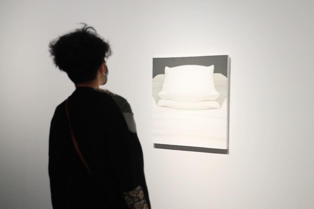 小林孝亘《Pillows》 1997年　国立国際美術館