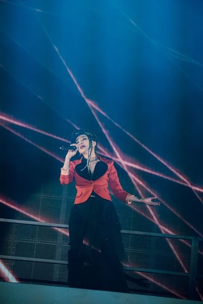 中島美嘉、初の香港ワンマン公演開催 2日間で1万2千人が熱狂