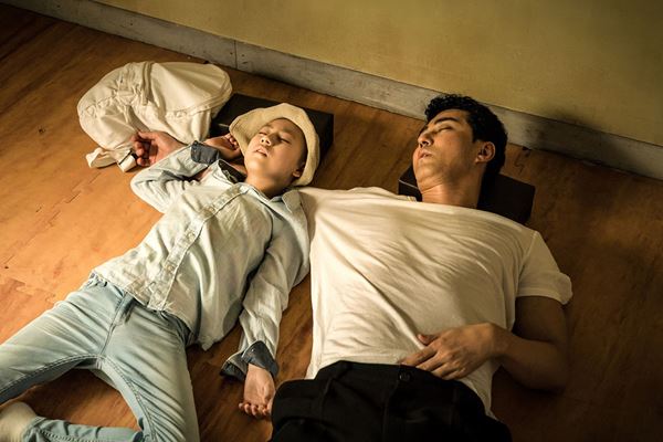 (C) 2019 NEXT ENTERTAINMENT WORLD & YONG FILM & DEXTERSTUDIOS. ALL RIGHTS RESERVED.