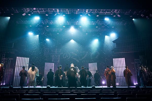朝美絢・夢白あやのお披露目公演、雪組「ROBIN THE HERO」東京