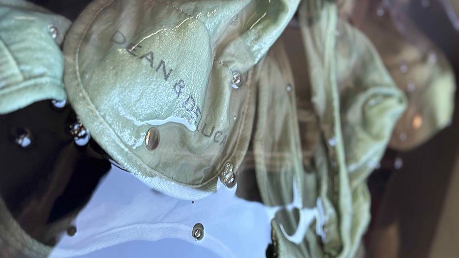 数量限定】一点ずつ表情が違う特別感。DEAN & DELUCAから天然葡萄染め