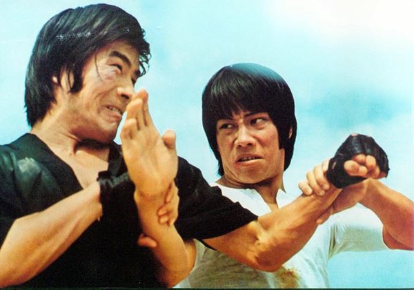 (C)1974 SEASONAL FILM CORPORATION All Rights Reserved.