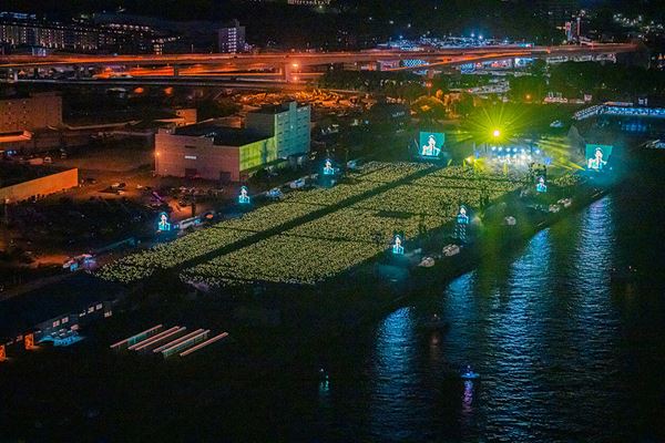 (C)2025 UNIVERSAL MUSIC LLC