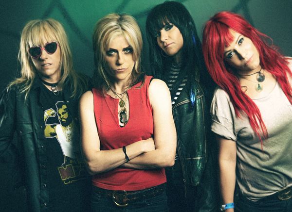 (C)2017 BLUE HATS CREATIVE, Inc. All Rights Reserved.