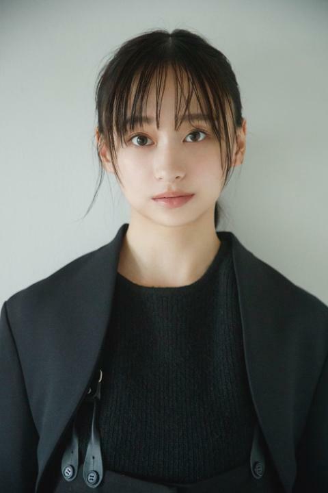 影山優佳(元・日向坂46)