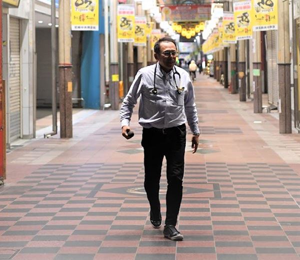 (C)「けったいな町医者」製作委員会