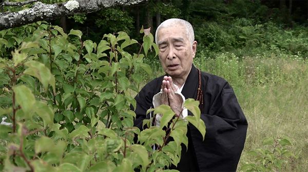 (C)2022 SKELETON FILMS