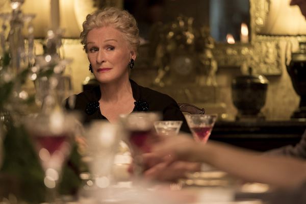 (C)2017 Crooked House Productions Ltd.