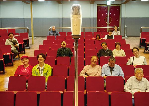 (C)「漫才協会 THE MOVIE ～舞台の上の懲りない面々～」製作委員会