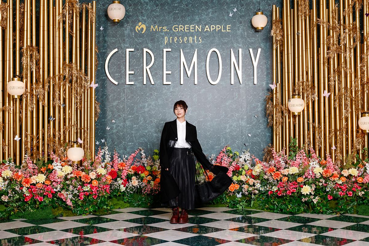 音楽専門誌『ぴあMUSIC COMPLEX』連動企画(第268回)Mrs. GREEN APPLEが
