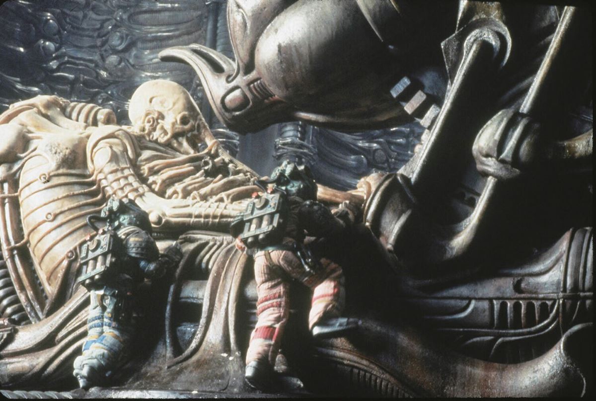 (C)1979 Twentieth Century Fox Film Corporation. All rights reserved.