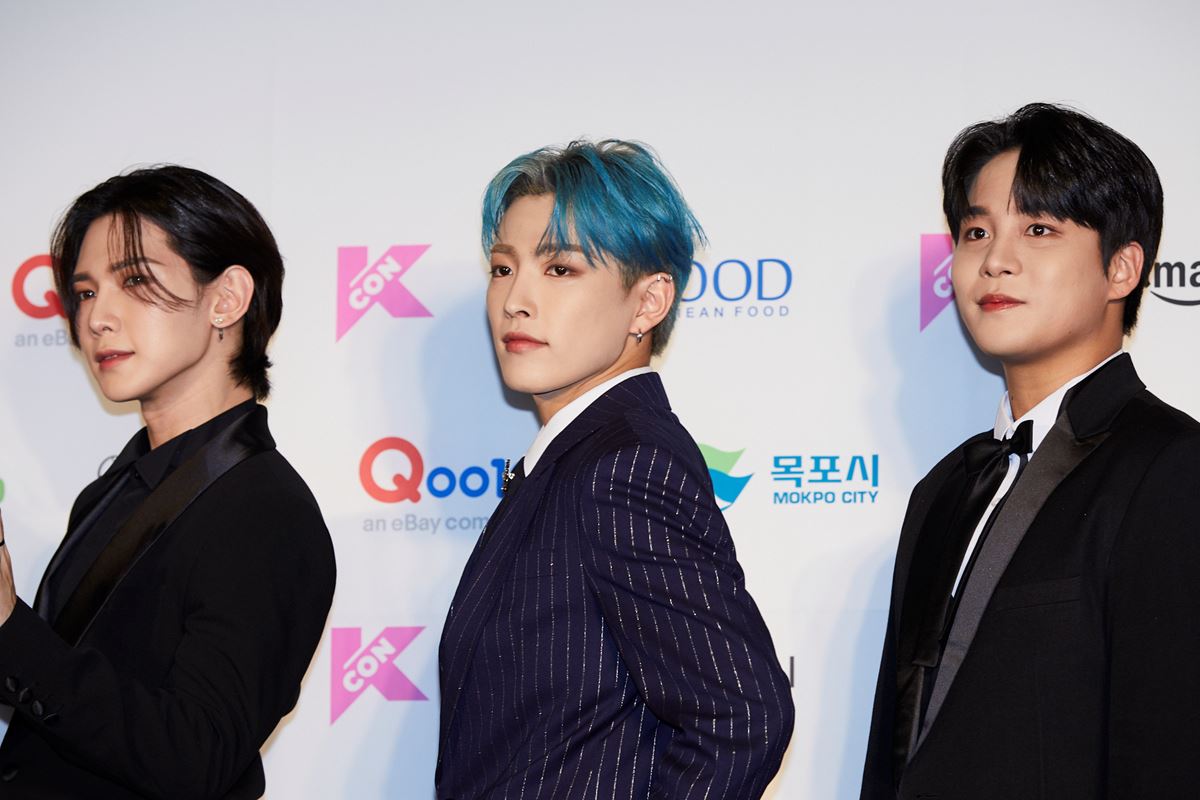5月13日に幕張メッセで開催された「KCON JAPAN 2023」のレッドカーペットDAY2に登場したATEEZ 撮影：伊藤 由圭 (C)2023 CJ ENM. ALL RIGHTS RESERVED