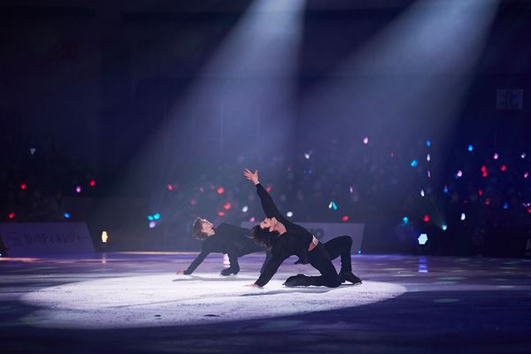 (C) Ice Brave Executive Committee