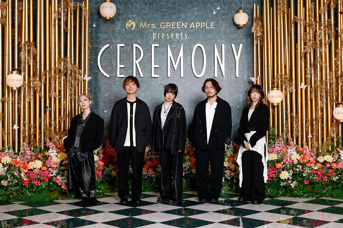 音楽専門誌『ぴあMUSIC COMPLEX』連動企画(第268回)Mrs. GREEN APPLEが