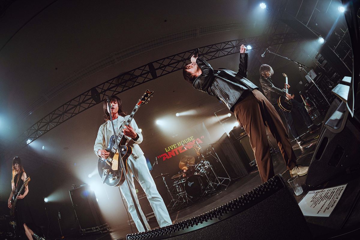 FM802 RADIO CRAZY presents a flood of circle 5.6 武道館に架ける虹