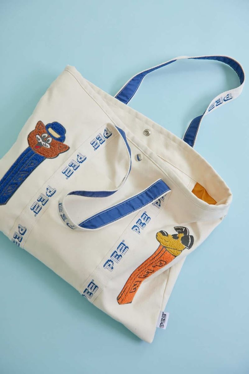 PEZ」コラボの新作が激かわ♪お財布やトートバッグなど実用的な 
