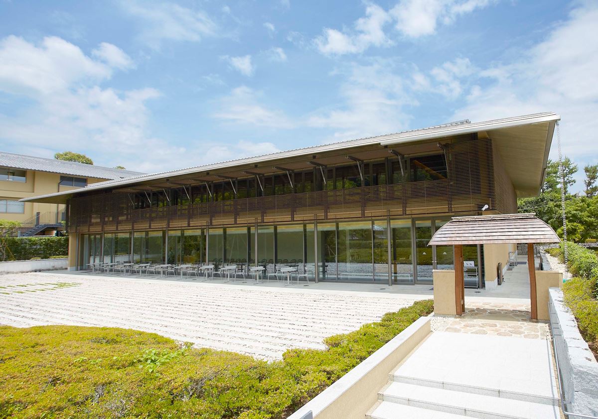 嵯峨嵐山文華館
